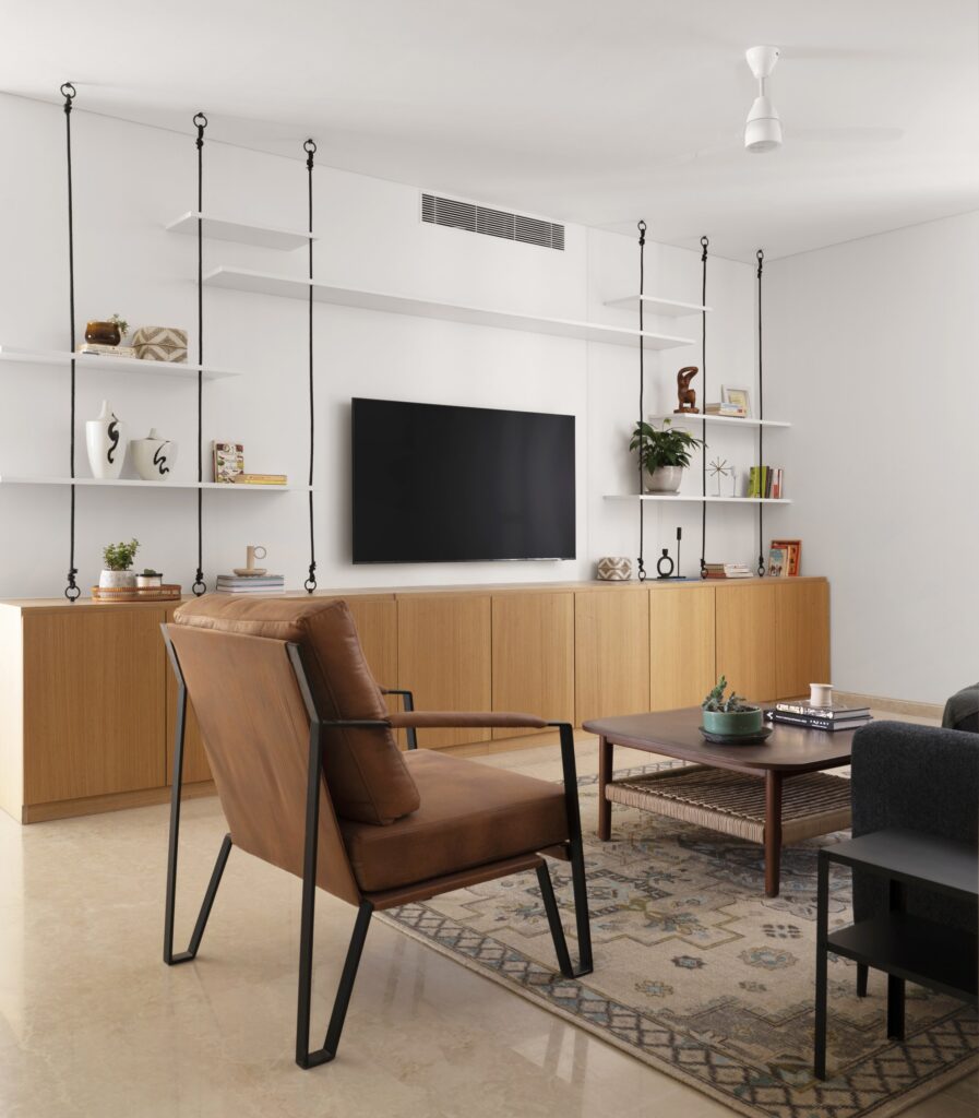 A Modern Chic Makeover for an Old Apartment in Bangalore